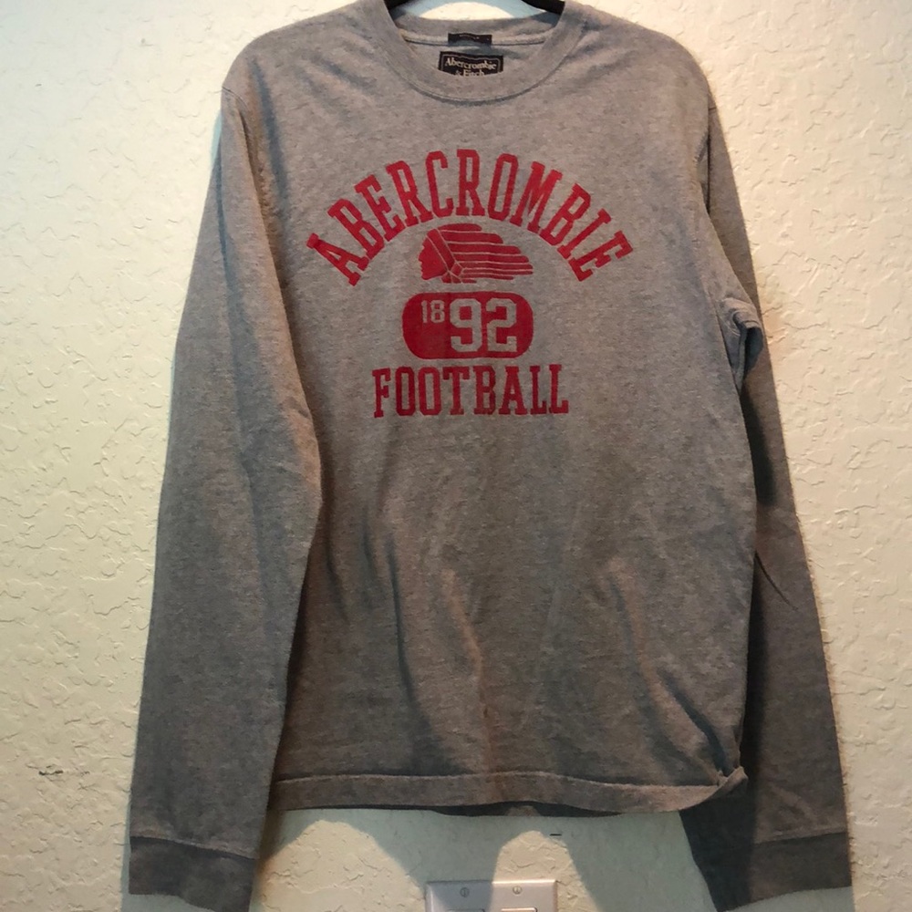 Abercrombie & Fitch long sleeve tee